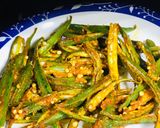 A picture of step 2 of Microwave cooked crispy lady’s figure.