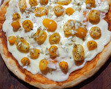 Foto del paso 4 de la receta: Pizza con cherrys amarillos