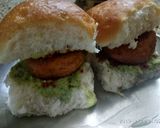 A picture of step 5 of Bombay vada pav.