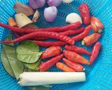 Foto langkah ke 1 dari resep Kare kepiting rajungan.