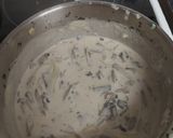 Une image de l'étape 4 de Gnocchis à la sauce champignon.