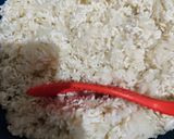 Foto langkah ke 2 dari resep Lemper Merah Putih Istimewa.