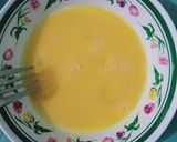 Foto langkah ke 3 dari resep Roti gulung sosis keju.