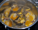 Foto del paso 2 de la receta: Almejas a la marinera