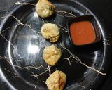 A picture of step 4 of Corn-Spinach Momos.