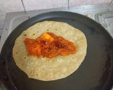 A picture of step 6 of Gravy Paneer Frankie.
