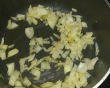 Foto del paso 2 de la receta: Sopa castellana o sopa de ajo (con un toque personal)