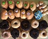 Foto langkah ke 4 dari resep Donat dijamin empuk dan enak tanpa proofing.