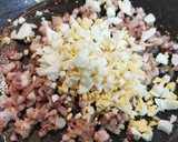Foto del paso 6 de la receta: Calamar relleno de sus tentáculos, aletas y Cigala