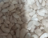 عکس مرحله 1 از دستور شیرین کردن مغز بادام تلخ