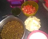 A picture of step 2 of Sprout kachori.