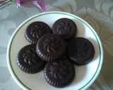 A picture of step 3 of O'som Orange Treat Chocolates.