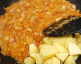 A picture of step 11 of Vegetarian curry.
