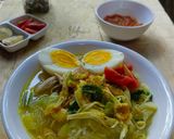 Foto langkah ke 7 dari resep Soto Ayam Rumahan.