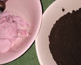 Foto langkah ke 1 dari resep Strawberry oreo desert.