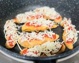 Foto del paso 3 de la receta: Milanesas de solomillo de pollo en cecofry 🐣 🍅 🧀