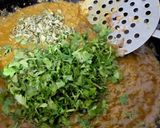 A picture of step 4 of Masala Chana-Pav.