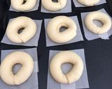 รูปขั้นตอนการทำที่ 4 ของ ขนมปังเบเกิล 🥯