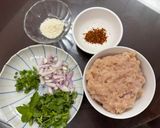 泰式東北涼拌（辣）雞肉末 (ลาบไก่ Laab Gai)的食譜步驟2照片