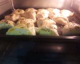 A picture of step 3 of Chicken buns.