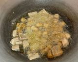 รูปขั้นตอนการทำที่ 1 ของ ผัดพริกหยวกใส่หมูสามชั้นเจ