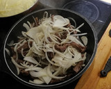 Foto del paso 3 de la receta: Filetes en salsa