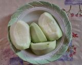 A picture of step 3 of Nectarine and Barattiere Cucumber Salad.