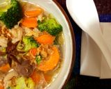 Foto langkah ke 4 dari resep Sup Ayam Rempah 🥘.