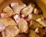 Töltött káposzta kolbászhússal, cserépedényben sütve recept fázis 6 fotója