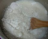 A picture of step 2 of Cheese Tapioca Mini Bread.