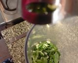 Foto del paso 4 de la receta: Arroz con aros de calamar y pesto