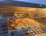 Foto langkah ke 8 dari resep Cheese Garlic Bread (tanpa ulen).