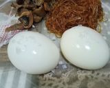 Foto del paso 7 de la receta: Huevos mollet con vermicelli y setas