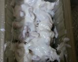 A picture of step 2 of Pinapple White chocolate bar.