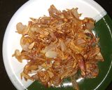 Foto langkah ke 5 dari resep Daun singkong Masak Ayam Tanpa Santan.
