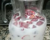Foto del paso 2 de la receta: Un riquísimo batido 🍹 de fresas 🍓