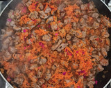 Foto del paso 3 de la receta: Arroz con papas fritas y salsa de carne 🤤