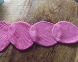 A picture of step 4 of Sweet Rose Mathri.