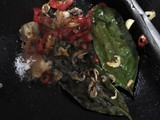 Oseng Daun Pepaya dan Daun Singkong