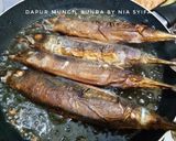 Foto langkah ke 2 dari resep Sambal Penyet Ikan Panggang.
