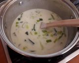 Póréhagyma krémleves recept fázis 3 fotója