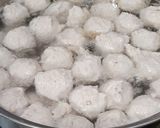 Foto langkah ke 3 dari resep #52. Bakso Ayam Tanpa Telur, Gluten Free.