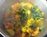 Foto del paso 4 de la receta: Sopa de verduras y pollo
