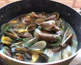 Foto langkah ke 4 dari resep Kerang hijau rebus.