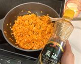 A picture of step 6 of Kimchi Fried Rice.