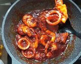Gambar langkah 6 resipi Sambal udang strawberi masam manis.
