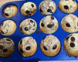 A picture of step 7 of Chocolate Chip Muffins.