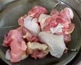 รูปขั้นตอนการทำที่ 2 ของ ไก่ต้มยอดมะพร้าวอ่อน