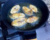 Foto del paso 6 de la receta: Jureles blancos de roca en escabeche de fish masala
