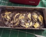 Foto langkah ke 6 dari resep Banana Choco Cheesecake.